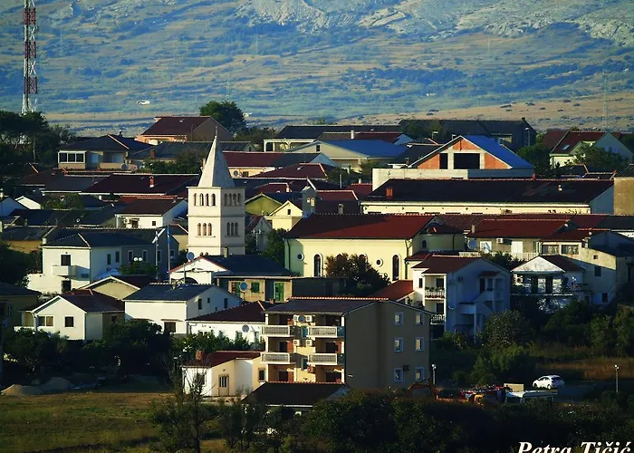 Panorama Povljana