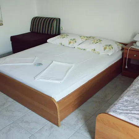 Panorama Appartement Povljana