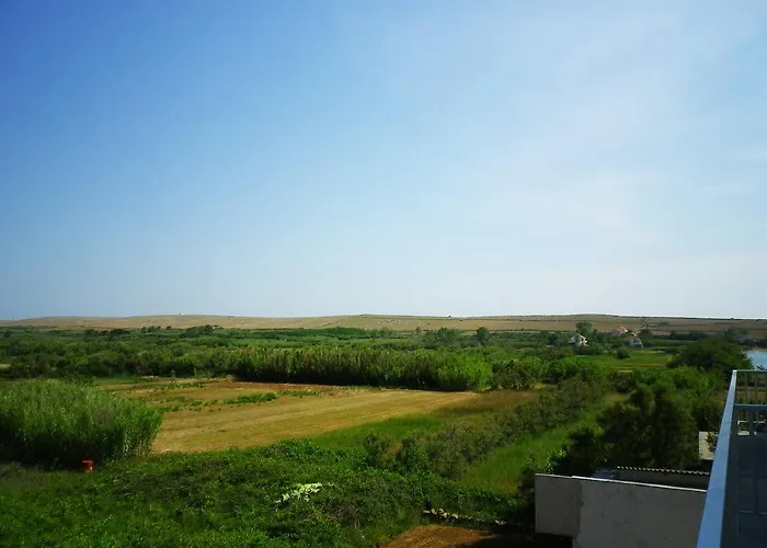 Panorama Povljana